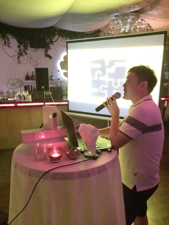 疯狂军团公会之夜圆满落幕 百名会长齐聚共话未