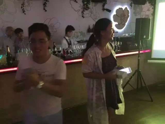 疯狂军团公会之夜圆满落幕 百名会长齐聚共话未