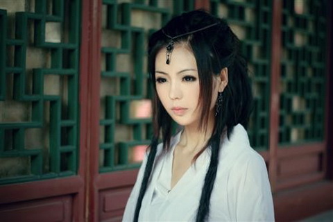 猜猜她是谁《墨之刃》邀美女coser代言