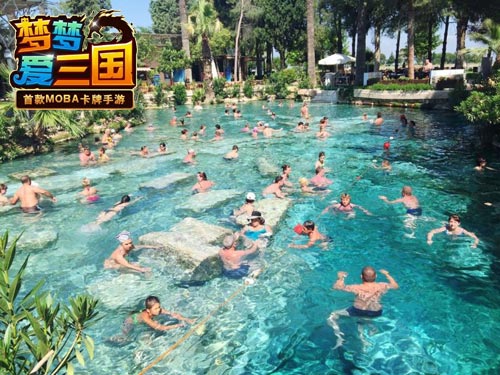 出国咯！美女玩家带《梦梦爱三国》游遍土耳其