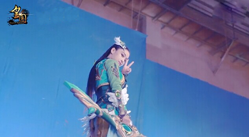 约战皇城 9377《皇图》张馨予代言照片花絮流出