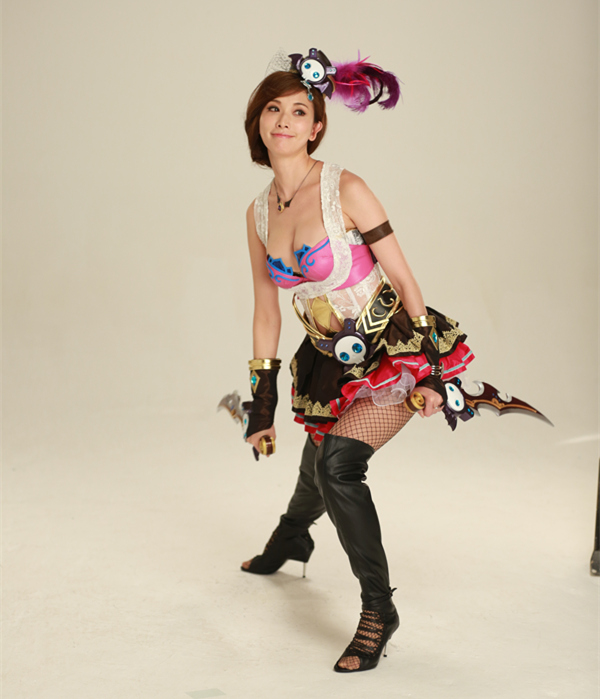 致命诱惑！林志玲cos《魔灵幻想》刺客职业演绎