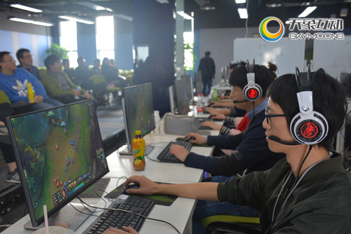 游戏人的LOL：天象互动2016内战赛圆满结束